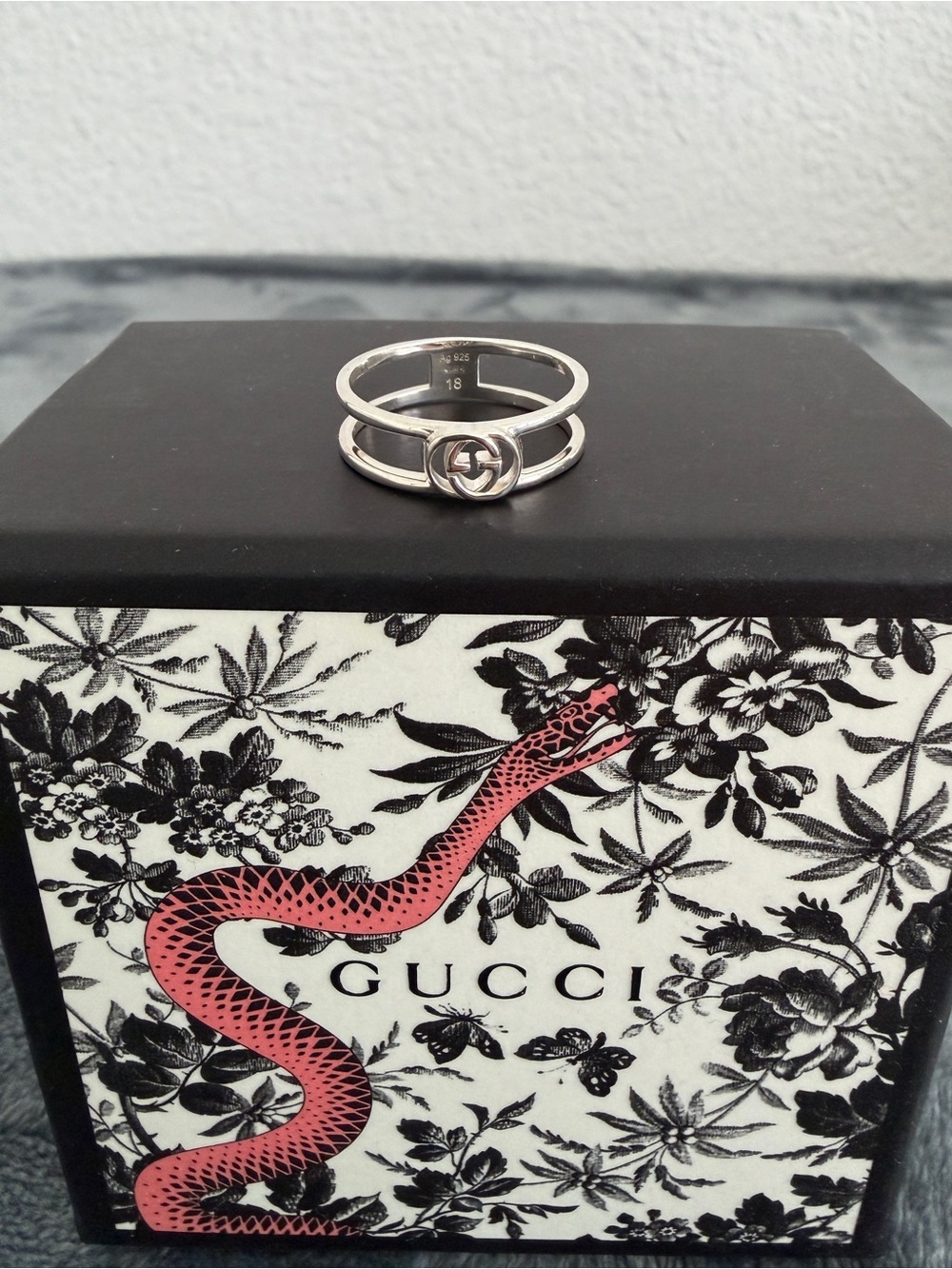 Brand New GUCCI Interlocking G Slim Open Band Ring Silver 925 Sz 18 (US 8.25)